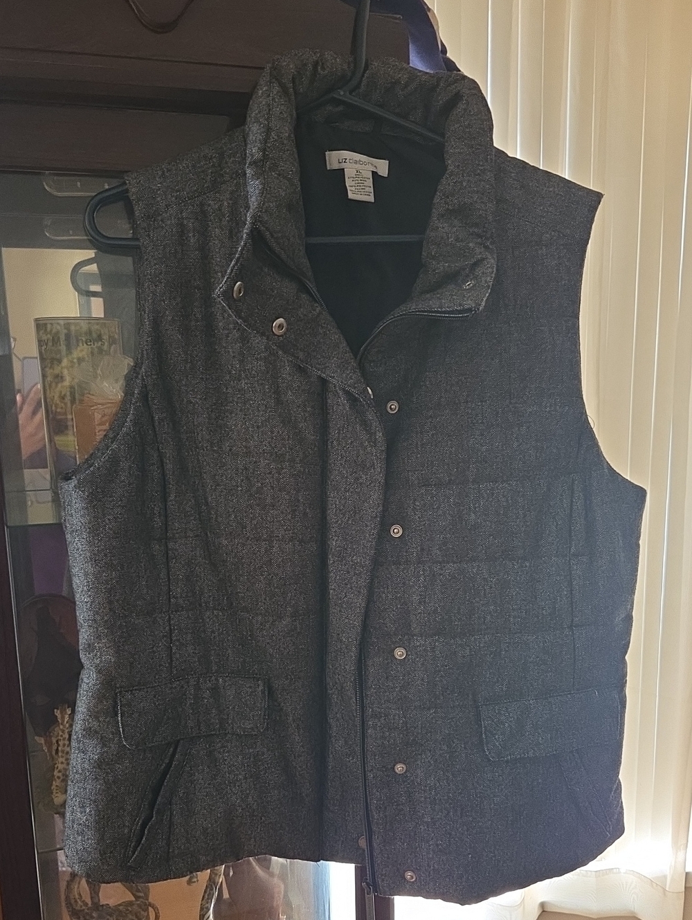 Liz Claiborne Men's Dark Gray Quilted Vest